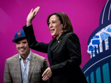 Will Kamala Harris stop the migration of the Latino vote to the Republicans?