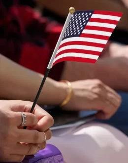 Immigrants Are Becoming U.S. Citizens at Fastest Clip in Years