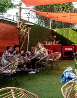 Restaurants ‘Al Fresco’ will have a break until the end of the year
