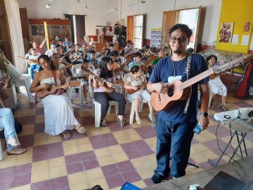 César Castro: The Sonero Who Has Transformed a Mexican Community