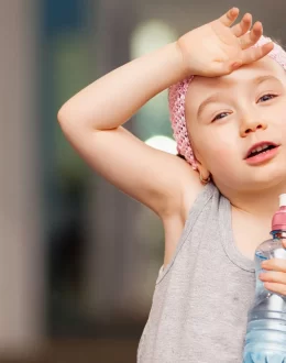 7 Healthy Hydration hacks to Take Back to School This Year