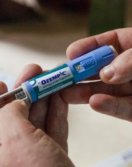 Prescriptions for weight loss drugs discriminate against Medicare and Medicaid patients