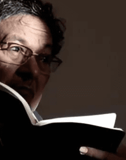 Élmer Mendoza: “Reading is a family matter. We shouldn’t blame young people.”