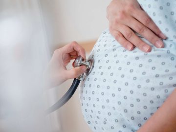 CA Birth Center Closures Deepen an Existing Maternity Care Crisis