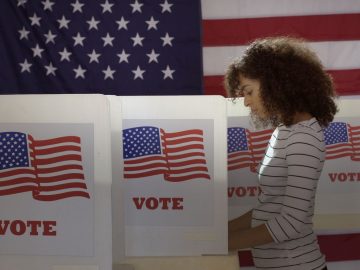 Battle for Latina Votes: Harris, Trump Groups Promote Rival ‘Freedom’ Messages