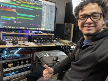 César ‘Jarochelo’ Castro: “I embrace being an entrepreneur, I need to grow and leave shyness behind”