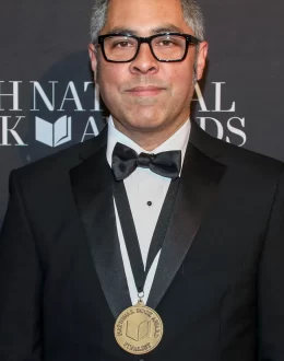 Jason de León Wins the National Book Award for a Book on Migration… and Days Later, Is Questioned by TSA Agents