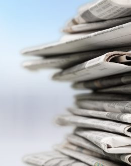 Newspapers rapidly kill off the presidential endorsement