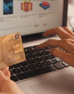 36% of Americans Took on Holiday Debt This Year — Averaging $1,181