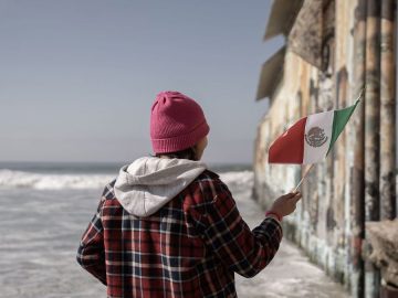‘Mexico Embraces You’, The Message that the Mexican Government Sends to Its Fellow Citizens