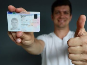 Highly Skilled Immigrants: Do You Know How to Swim?