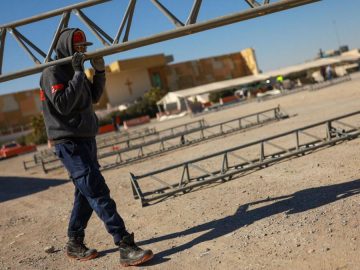 Mexico Has 35,000 Jobs Ready for Possible Deportees