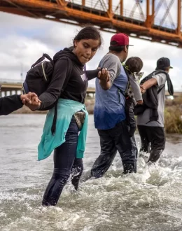 Resilience in Immigrants: Neither Trump Nor the Persecution of the ‘Migra’ Will Be Able to Scare Them