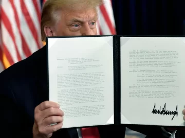 Trump to sign an executive order making English the official U.S. language