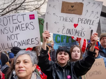 Trump Halts CFPB Operations, Impacting L.A.’s Latino Community