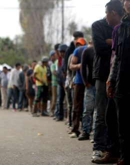 US Judge temporarily halts deportations to third countries without a chance to challenge