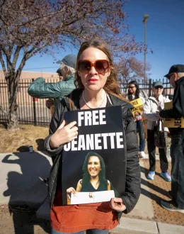 Federal judge orders ICE not to deport immigration advocate Jeanette Vizguerra