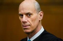 Judge slams Venezuela deportation order “signed in the dark”