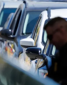 Yes, border control can search your phone. What to know when crossing Texas-Mexico border