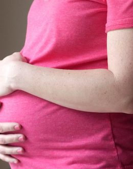 More older women becoming first-time moms amid U.S. fertility rate declines