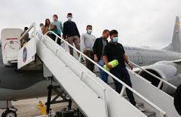 Trump revokes legal status for 530,000 Cubans, Haitians, Nicaraguans and Venezuelans