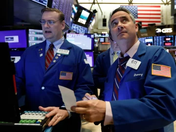 Stock markets fall worldwide as Trump’s ‘Liberation Day’ approaches