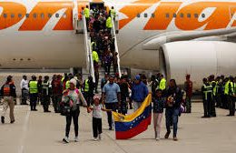Venezuela to resume repatriation of migrants after deal with US, official says