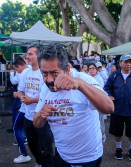 Knockout against Violence! Sheinbaum Heads the “National Boxing Class” in Mexico City with Julio Cesar Chavez y Oscar de la Hoya