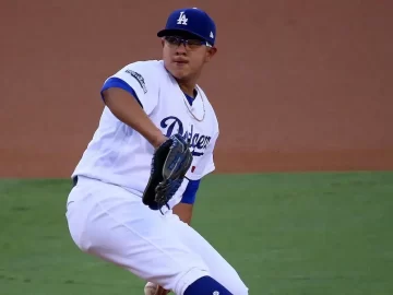 Julio Urías banned from Mexico until he serves 3-year sentence