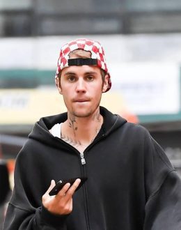 Justin Bieber launches a desperate cry against paparazzi harassment: “This has to stop”
