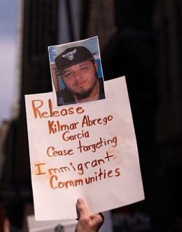 Federal judge temporarily halts order for details on any efforts to return Abrego Garcia to US