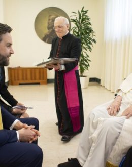 Pope Francis’ Last Act Was to Give JD Vance a Lesson About Migrants
