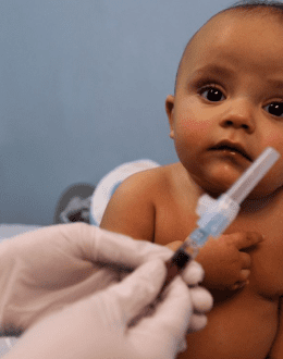 Why Latino Families Should Prioritize Vaccination in the First 1,000 Days of Life