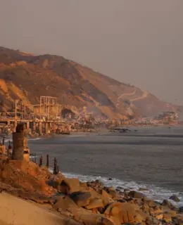 How Safe Is It to Swim in Los Angeles Beaches?  How Toxic are They After the Wildfires?