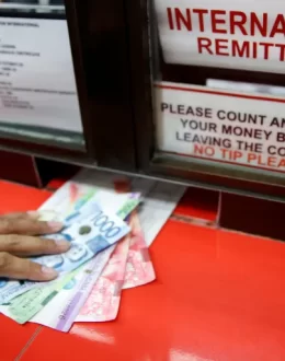 ICE Accused of Spying on Immigrants’ Money Transfers Without Warrants