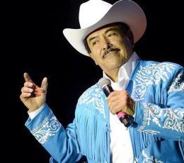 Lorenzo de Monteclaro Cancels U.S. Tour Dates with Chelo Due to Visa Issues