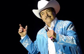 Lorenzo de Monteclaro Cancels U.S. Tour Dates with Chelo Due to Visa Issues