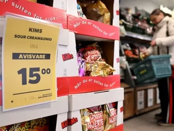 Europeans say NO to American products