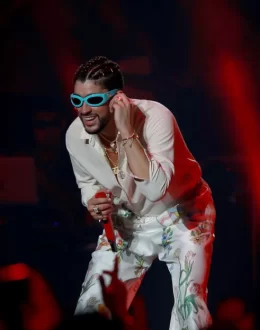 Bad Bunny will be pocketing between eight and sixteen million dollars for his 2025 tour in Mexico