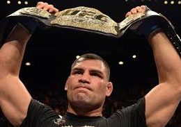 Cain Velasquez reveals that Dana White paid his bail in 2022