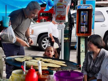 Healthy food, cost and taste. Food barriers for Americans