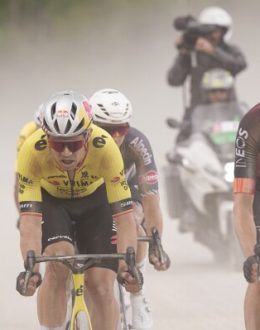 Isaac Del Toro is the first Mexican to lead the Giro d’Italia