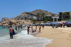 Americans Concerned for Their Safety in Los Cabos