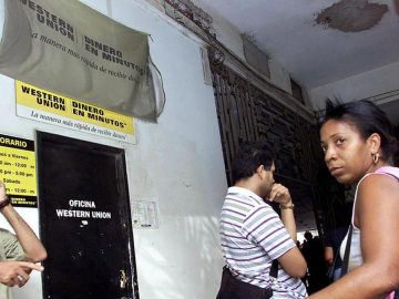 Mother’s Day boosts May remittances as Mexicans send money home to mom