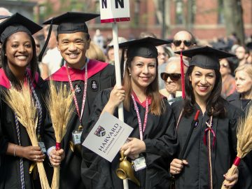 Trump Blocks Student Visa Processing