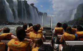 International Tourists Arrival by Air Continues to Increase!: Americans, Canadians and Argentinians lead the list