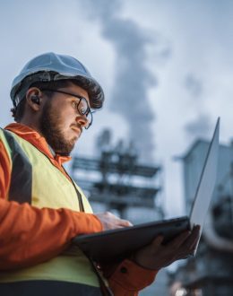 Americans want more factory jobs but don’t want to work them