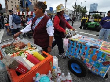 How Street Vendors Power L.A.’s Economy and The Fight to Protect them in 2025