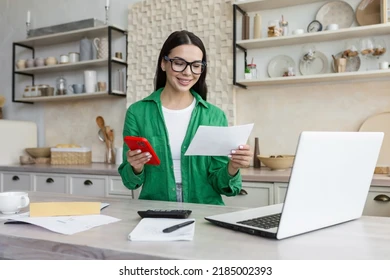 “5 Smart Money Moves Every Successful Entrepreneur Swears By”