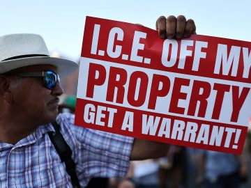 It’s not the politicians, it’s the community that’s making ICE’s work difficult